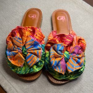 GB Girls Size 4.5 Slides